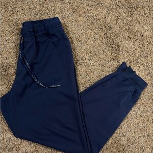 Roth wear Women's Navy Jogger Pants and top